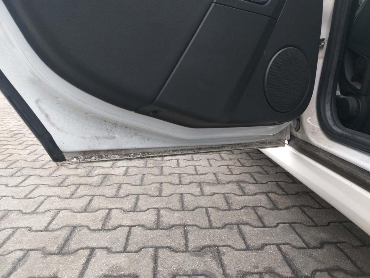 Opel Signum original T&uuml;r hinten links Z474 Casablancaweiss Rohbau Bj.2006